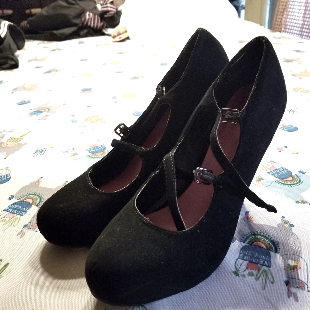 Black stilettos